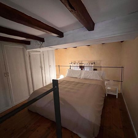 The Pianist S House In The Heart Of Bologna Apartment Exterior photo